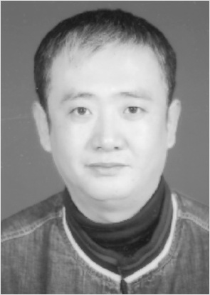 李金甌 