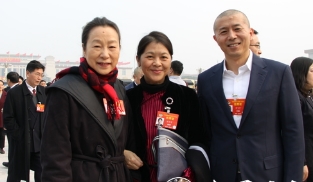 全國政協委員奚美娟、遲子建、畢飛宇