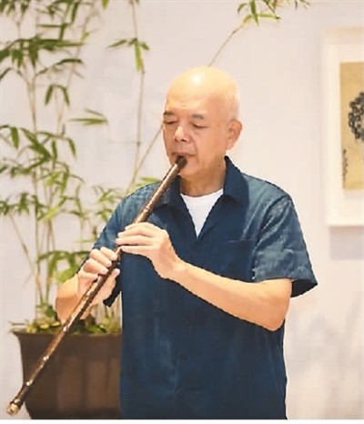 　　關山月美術館“仲夏輕音·古琴雅集”美術館之夜現場 　　（圖片來自關山月美術館微信公眾號）