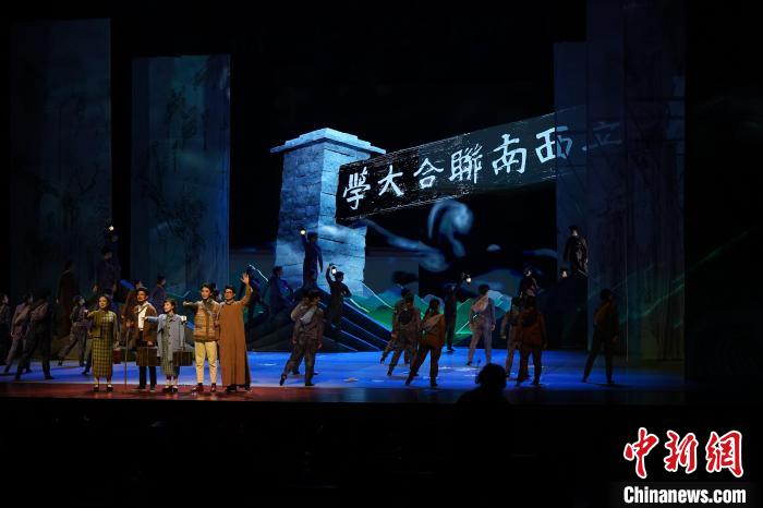 圖為演出現場。中新網記者劉冉陽 攝