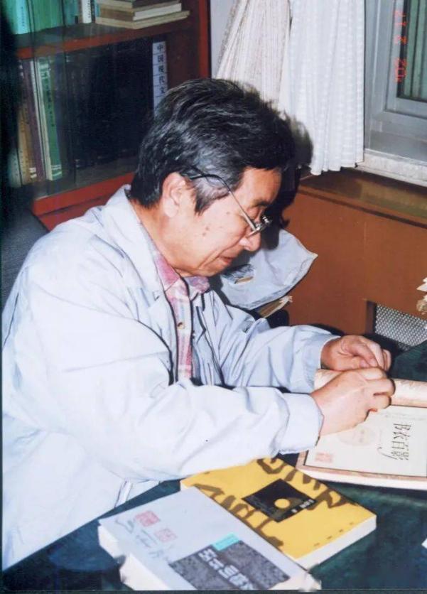 C:\Users\zjw-x270-czy\Desktop\20個中國老人-給曉晨姐\姜德明.jpg