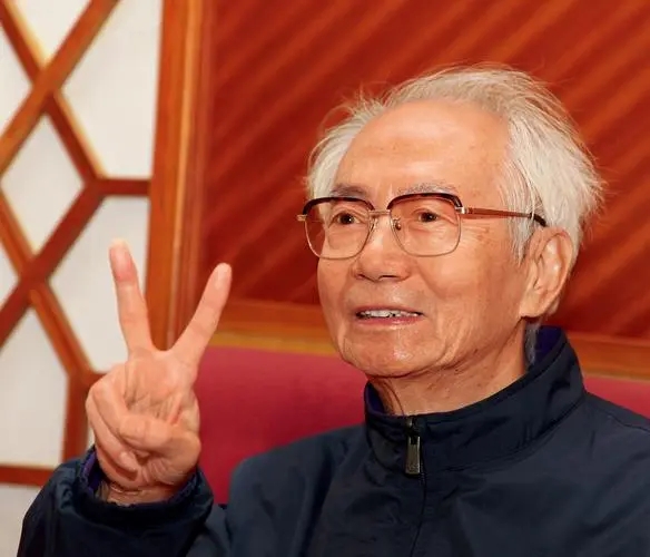C:\Users\zjw-x270-czy\Desktop\20個中國老人-給曉晨姐\沈鵬.jpg