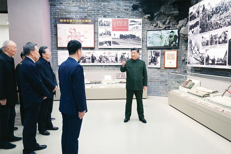 2024年2月1日至2日，中共中央總書記、國家主席、中央軍委主席習近平來到天津，看望慰問基層干部群眾。這是2日上午，習近平在平津戰役紀念館考察。 新華社記者 鞠鵬/攝