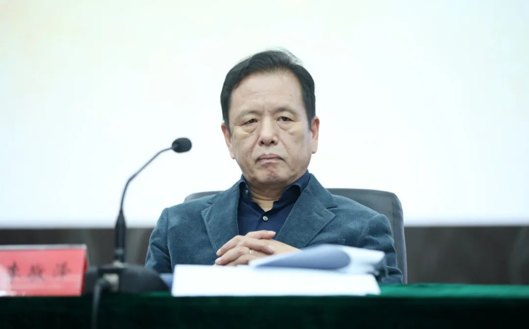 李敬澤主持