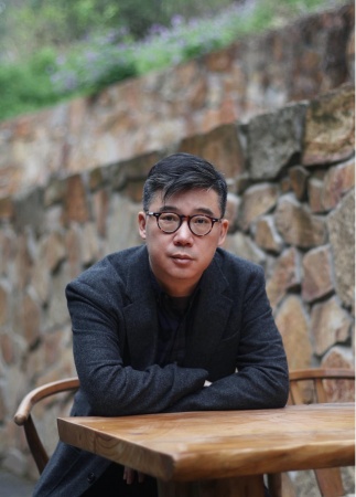 李修文