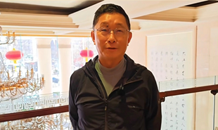 全國政協(xié)委員、中國作協(xié)副主席阿來