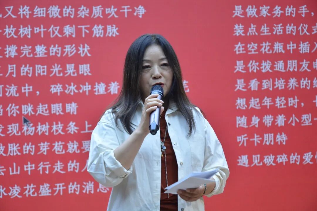 詩(shī)人張牧宇
